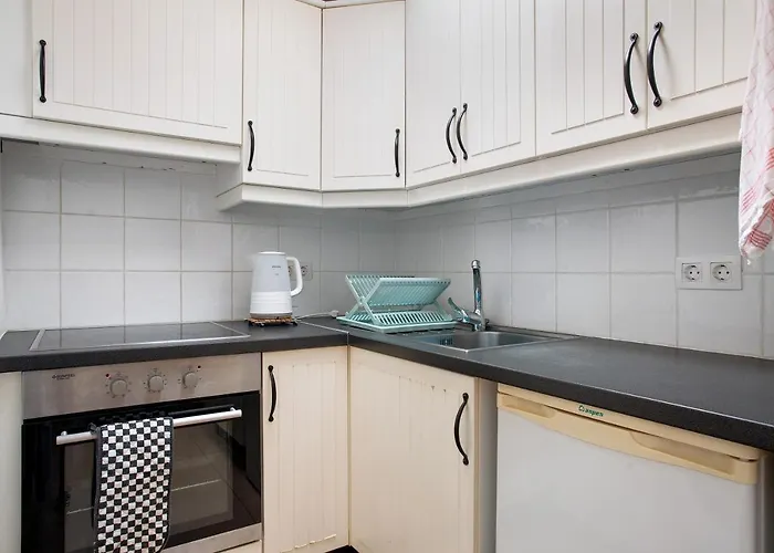 Apartament Jardin Del Sol 22 *
